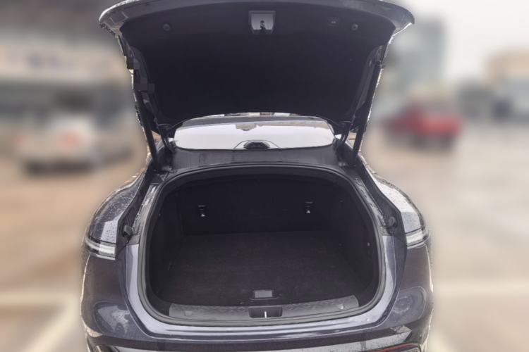 Used Avatr 06 2025 Ultra Pure Electric Edition Trunk