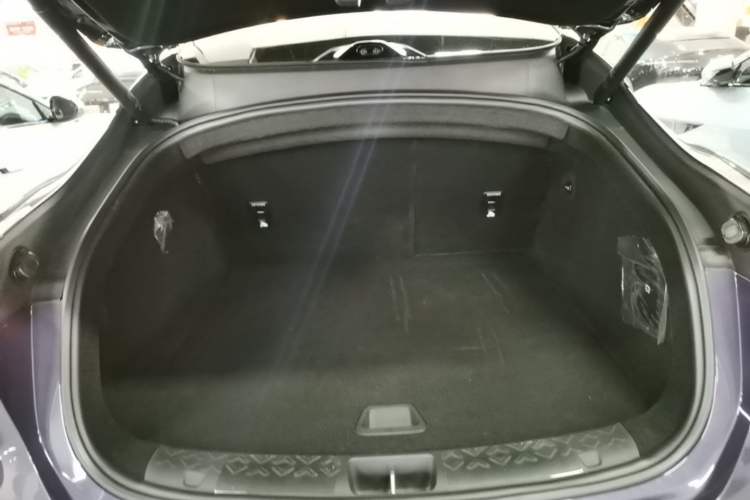Used Avatr 06 2025 Ultra Pure Electric Edition Trunk
