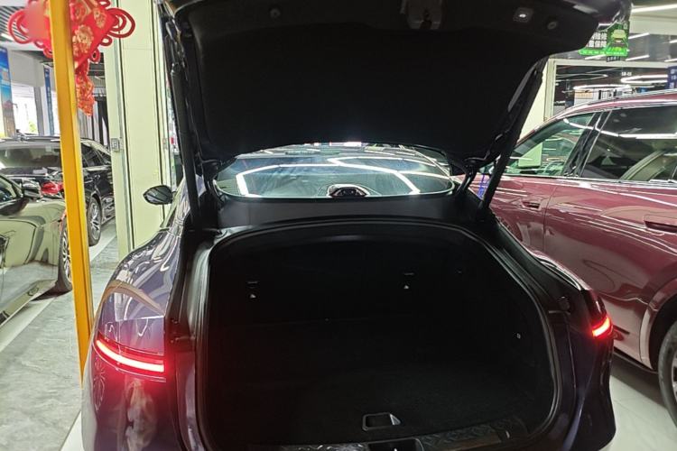 Used Avatr 06 2025 Ultra Pure Electric Edition Trunk