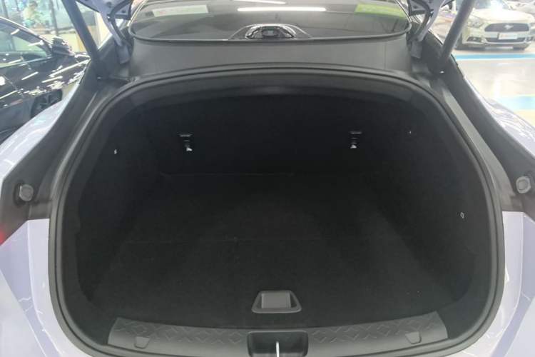 Used Avatr 06 2025 Ultra Pure Electric Edition Trunk
