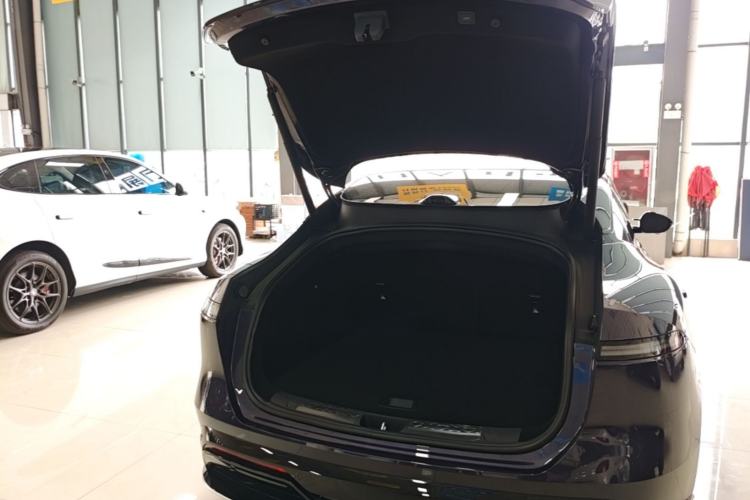 Used Avatr 06 2025 Ultra Pure Electric Edition Trunk