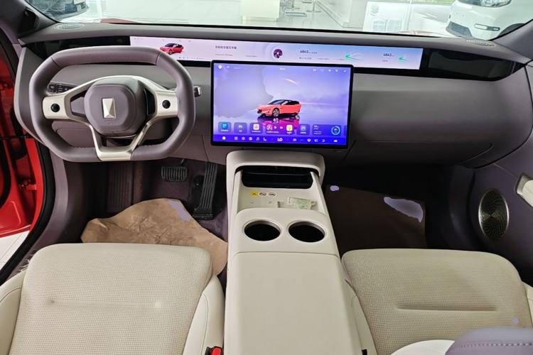 Used Avatr 06 2025 Pro Range-Extended Edition Center Console