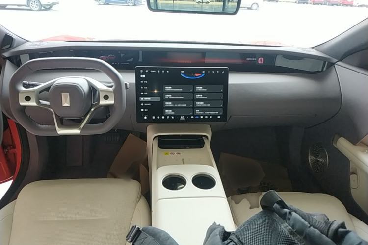 Used Avatr 06 2025 Pro Range-Extended Edition Center Console