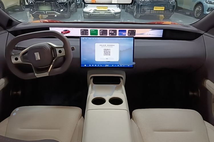 Used Avatr 06 2025 Pro Range-Extended Edition Center Console