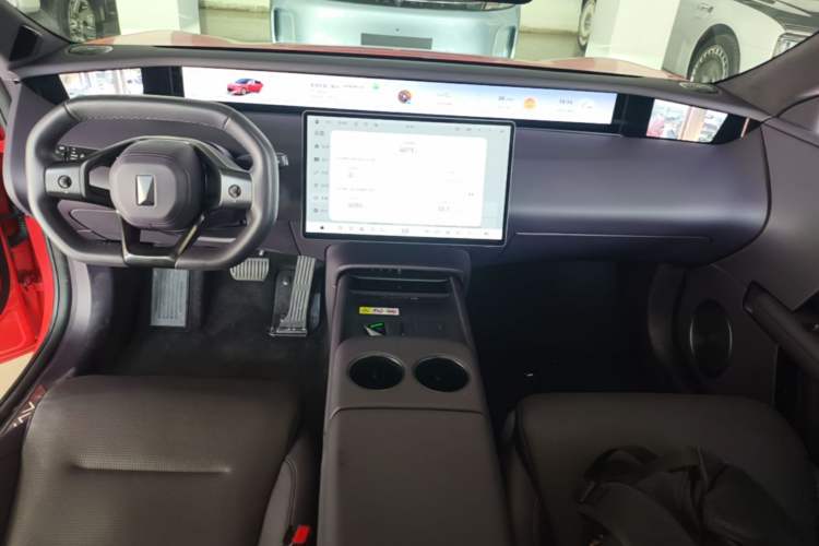 Used Avatr 06 2025 Ultra Pure Electric Edition Center Console