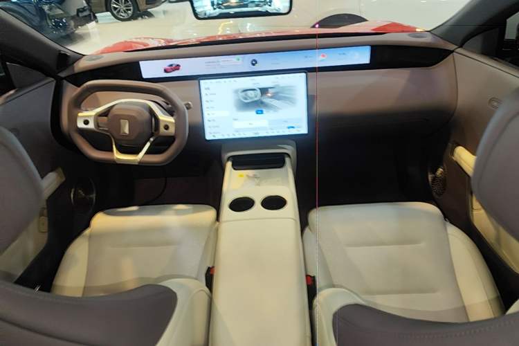 Used Avatr 06 2025 Pro Range-Extended Edition Center Console