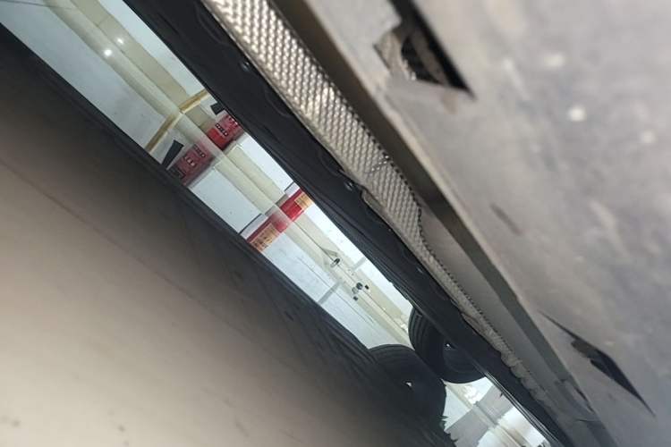 Used Avatr 06 2025 Pro Range-Extended Edition Chassis Front Left