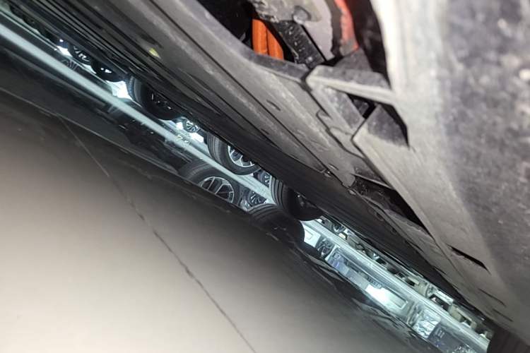 Used Avatr 06 2025 Pro Range-Extended Edition Chassis Rear Right