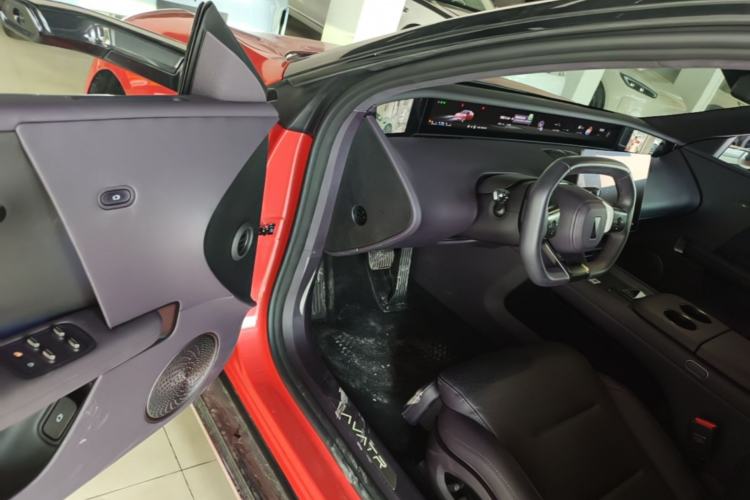 Used Avatr 06  Driver Seat