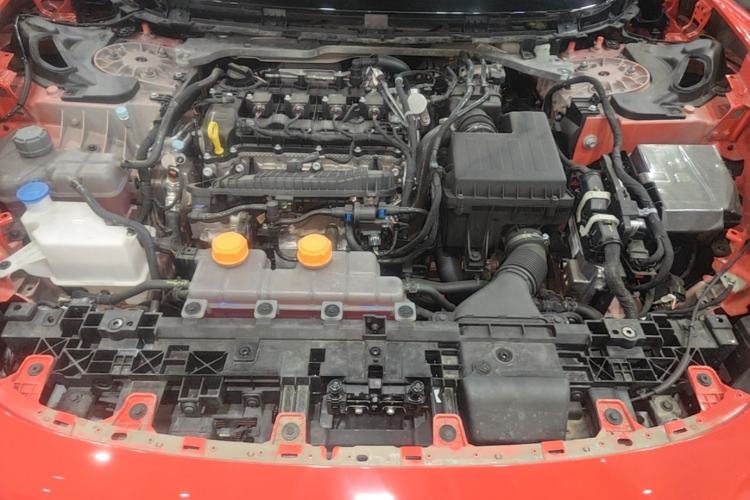 Used Avatr 06 2025 Max Extended-Range Edition Engine Bay