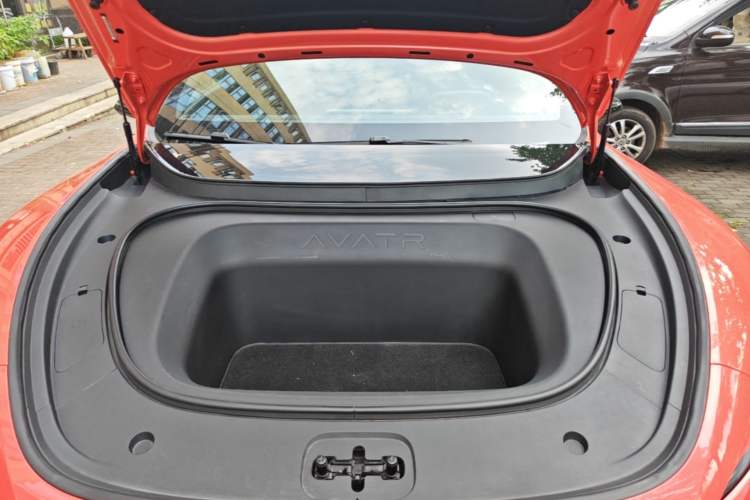 Used Avatr 06 2025 Ultra Pure Electric Edition Engine Bay