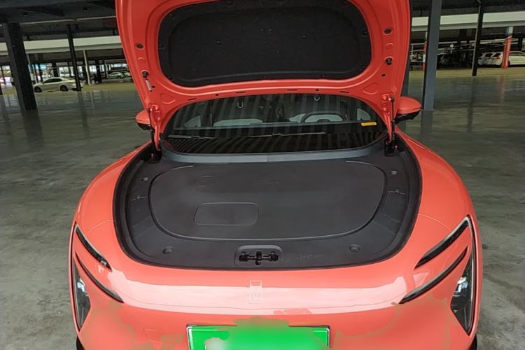 Used Avatr 06 2025 Pro Range-Extended Edition Engine Bay