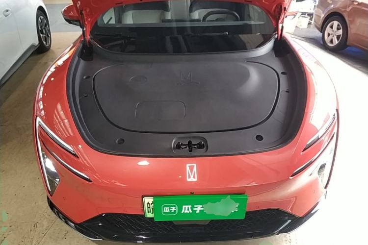 Used Avatr 06 2025 Pro Range-Extended Edition Engine Bay