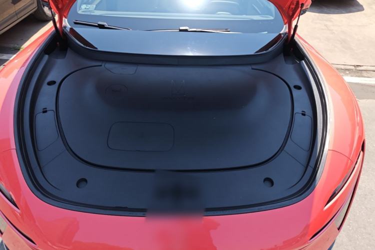 Used Avatr 06 2025 Pro Range-Extended Edition Engine Bay