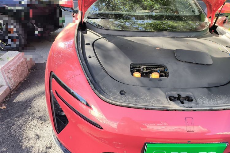 Used Avatr 06 2025 Pro Range-Extended Edition Engine Bay Right