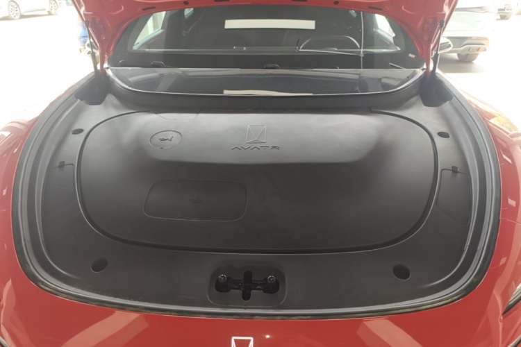 Used Avatr 06  Engine Bay