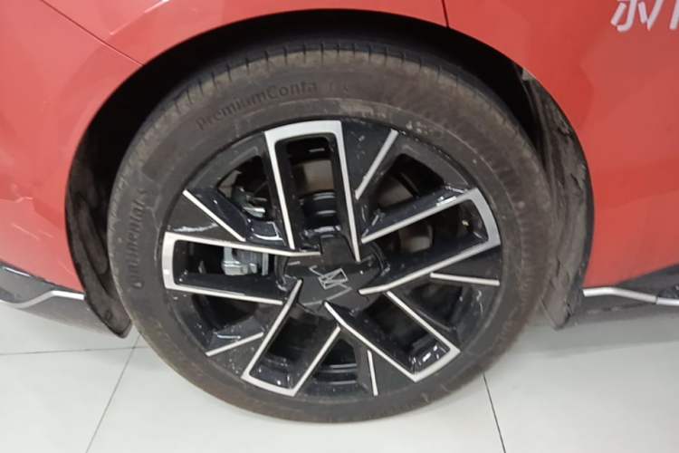 Used Avatr 06 2025 Pro Range-Extended Edition Exterior 1
