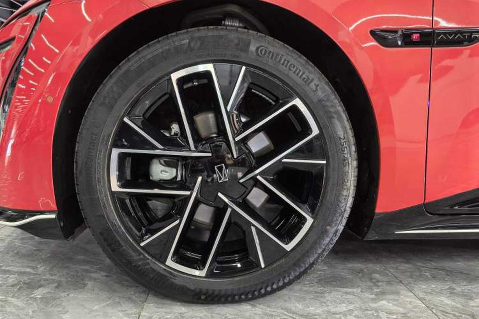Used Avatr 06 2025 Pro Range-Extended Edition Exterior 7