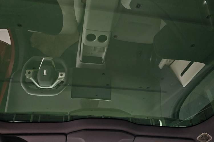Used Avatr 06 2025 Pro Range-Extended Edition Headliner