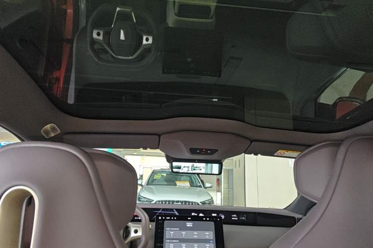 Used Avatr 06 2025 Pro Range-Extended Edition Headliner