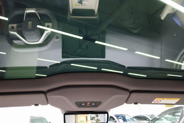 Used Avatr 06 2025 Pro Range-Extended Edition Headliner