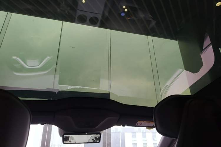 Used Avatr 06 2025 Ultra Pure Electric Edition Headliner