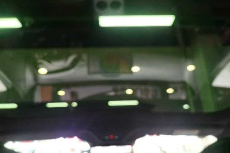 Used Avatr 06  Headliner