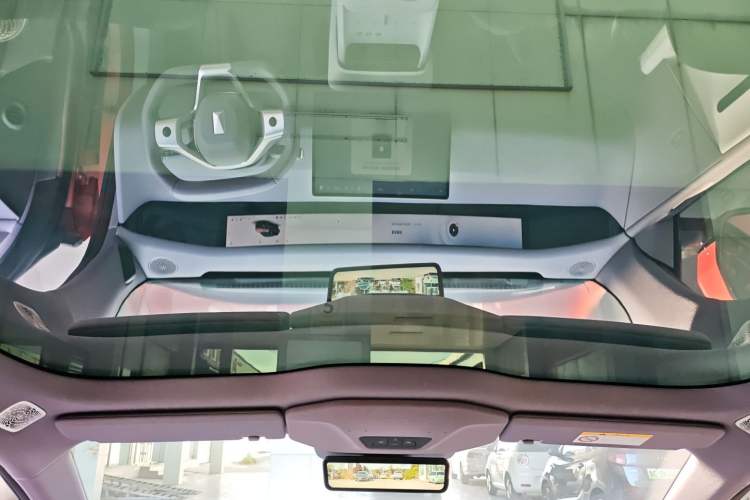 Used Avatr 06 2025 Pro Range-Extended Edition Headliner