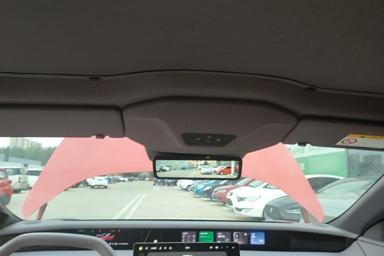 Used Avatr 06 2025 Pro Range-Extended Edition Headliner