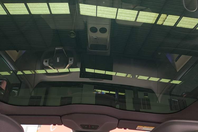 Used Avatr 06 2025 Pro Range-Extended Edition Headliner