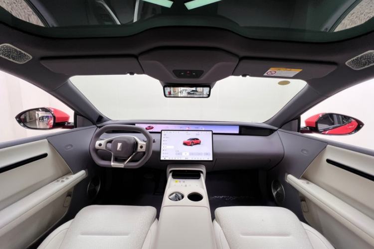 Used Avatr 06 2025 Pro Range-Extended Edition Interior 1