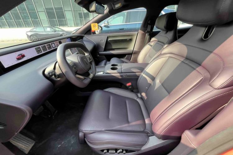 Used Avatr 06 2025 Max Extended-Range Edition Interior 1