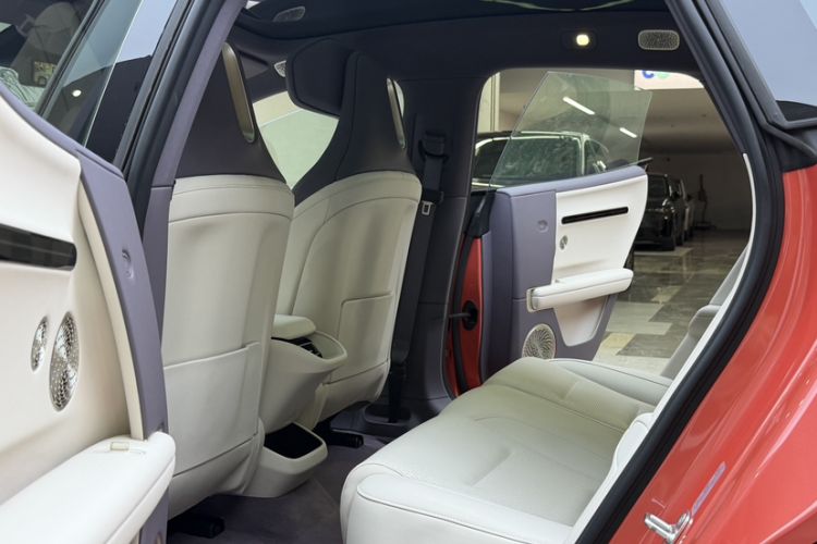 Used Avatr 06 2025 Pro Range-Extended Edition Interior 3