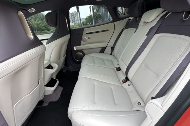 Used Avatr 06 2025 Pro Range-Extended Edition Interior 3