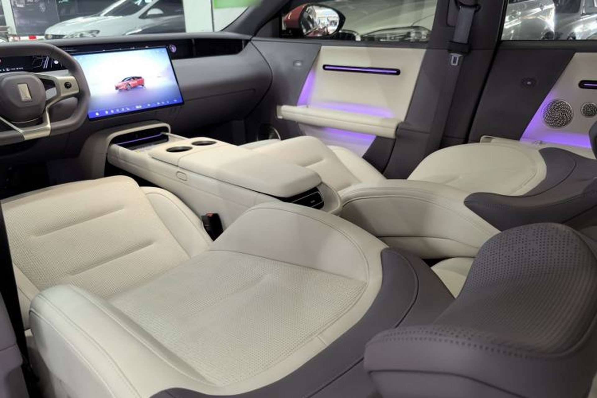 Used Avatr 06 2025 Pro Range-Extended Edition Interior 4