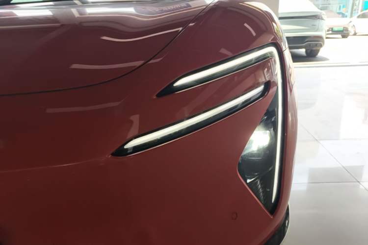 Used Avatr 06  Left Front Headlight