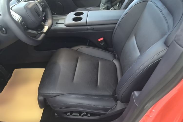 Used Avatr 06  Left Front Seat