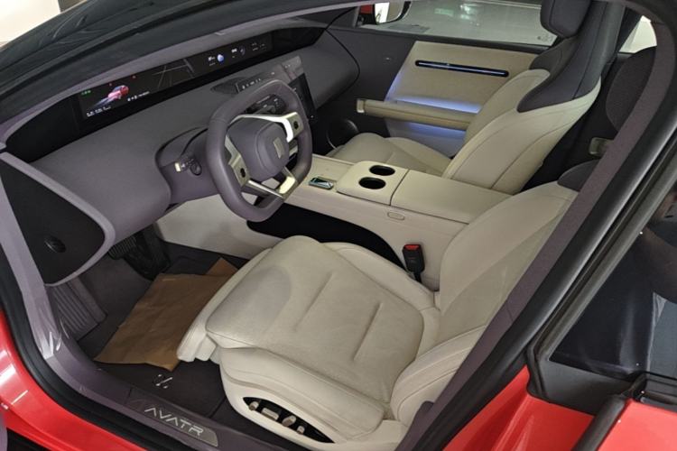 Used Avatr 06 2025 Pro Range-Extended Edition Left Front Seat