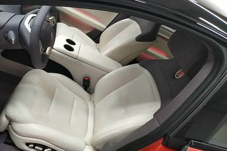 Used Avatr 06 2025 Pro Range-Extended Edition Left Front Seat