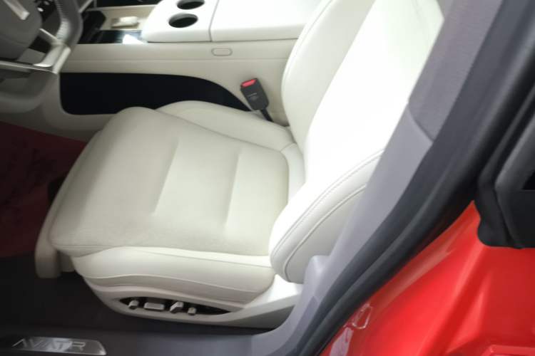 Used Avatr 06 2025 Pro Range-Extended Edition Left Front Seat