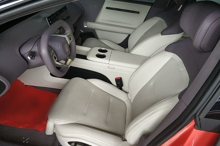 Used Avatr 06 2025 Pro Range-Extended Edition Left Front Seat