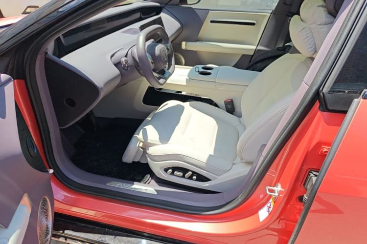 Used Avatr 06 2025 Pro Range-Extended Edition Left Front Seat