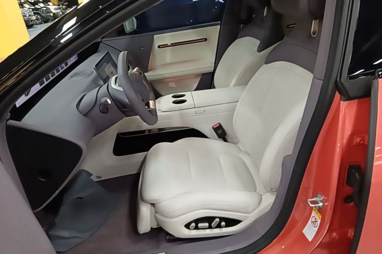 Used Avatr 06 2025 Pro Range-Extended Edition Left Front Seat
