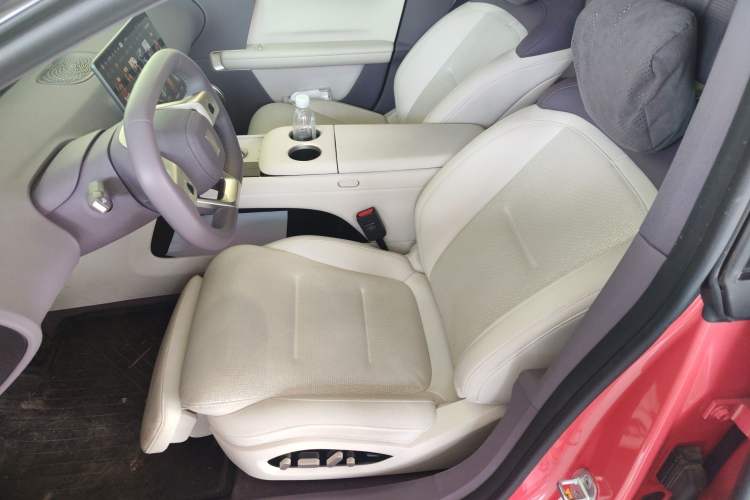 Used Avatr 06  Left Front Seat