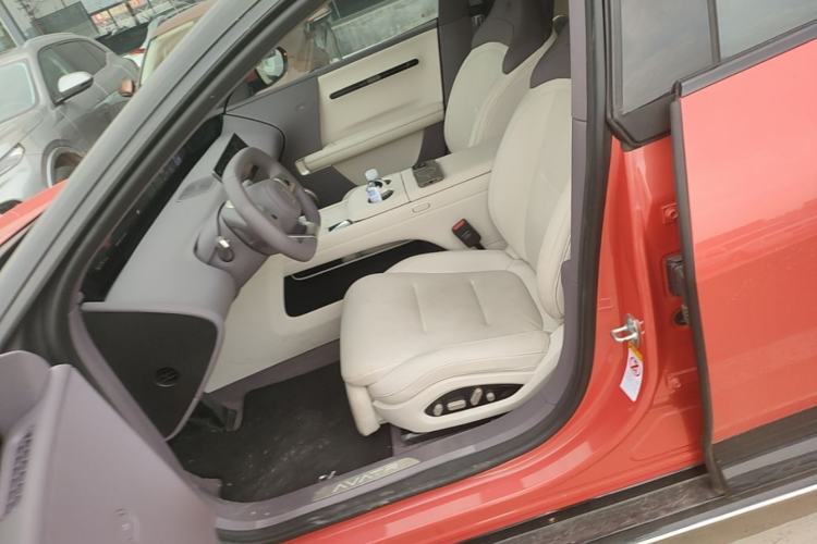 Used Avatr 06 2025 Pro Range-Extended Edition Left Front Seat