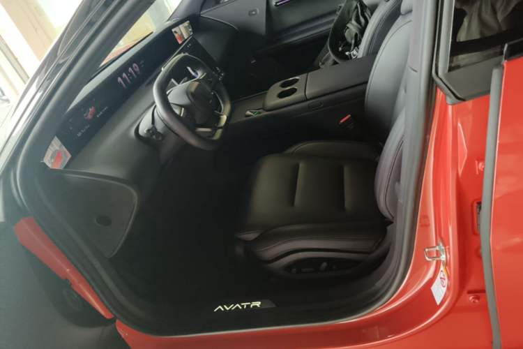 Used Avatr 06 2025 Max Extended-Range Edition Left Front Seat
