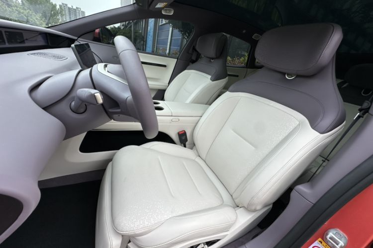 Used Avatr 06 2025 Pro Range-Extended Edition Left Front Seat