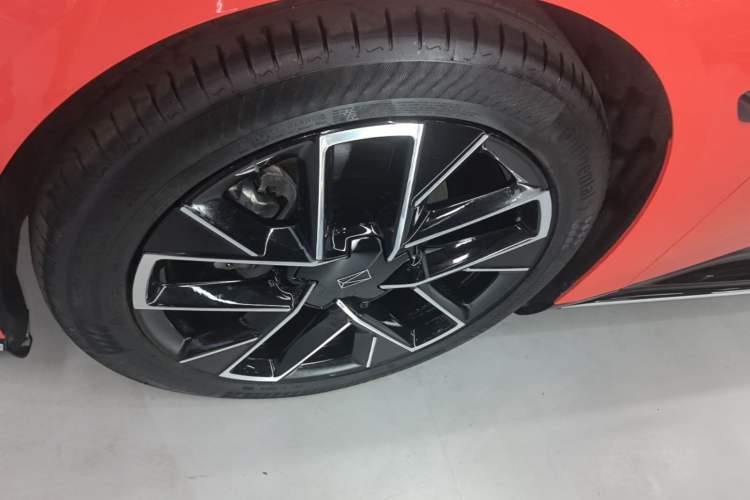 Used Avatr 06  Left Front Wheel Hub