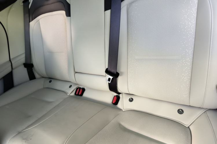 Used Avatr 06 2025 Pro Range-Extended Edition Left Rear Seat