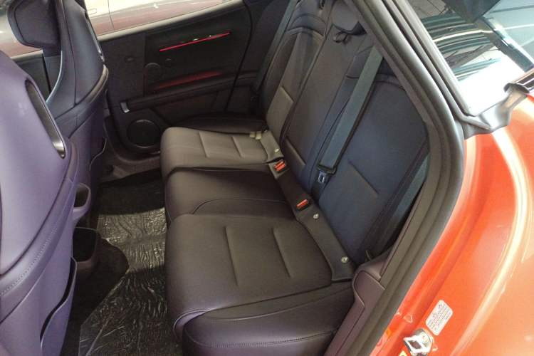 Used Avatr 06 2025 Max Extended-Range Edition Left Rear Seat